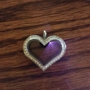 O2 Medium Locket